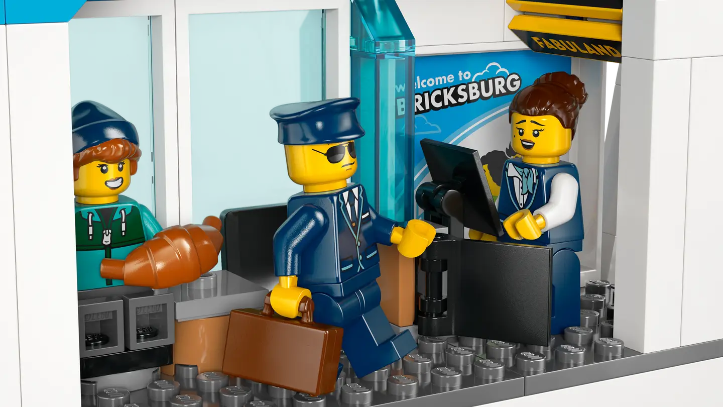 LEGO® | City: Airport with Airplane (60502)