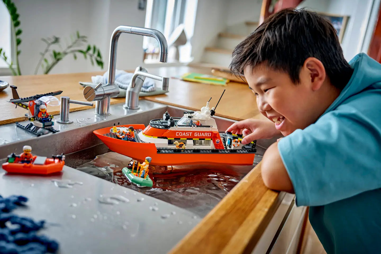 LEGO® | City: Coast Guard Rescue Boat & Helicopter (60504)