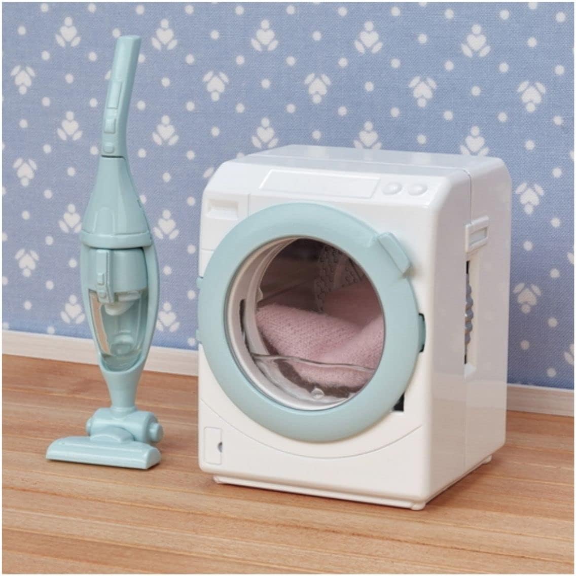 Sylvanian Families: Laundry & Vacuum Cleaner