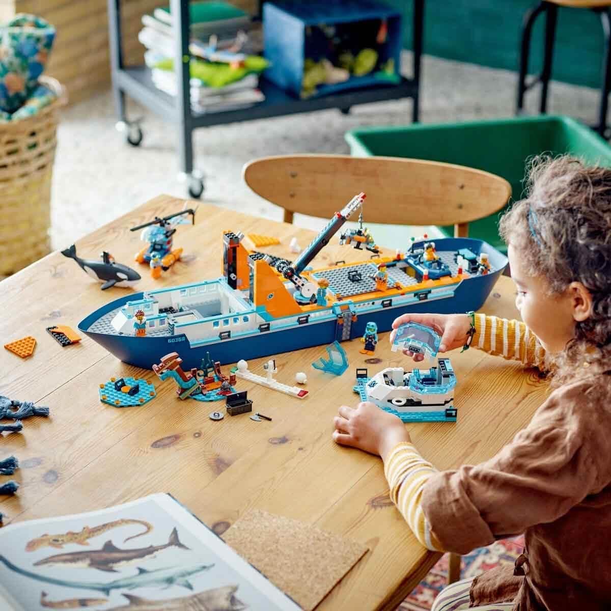 LEGO® | City: Arctic Explorer Ship (60368)