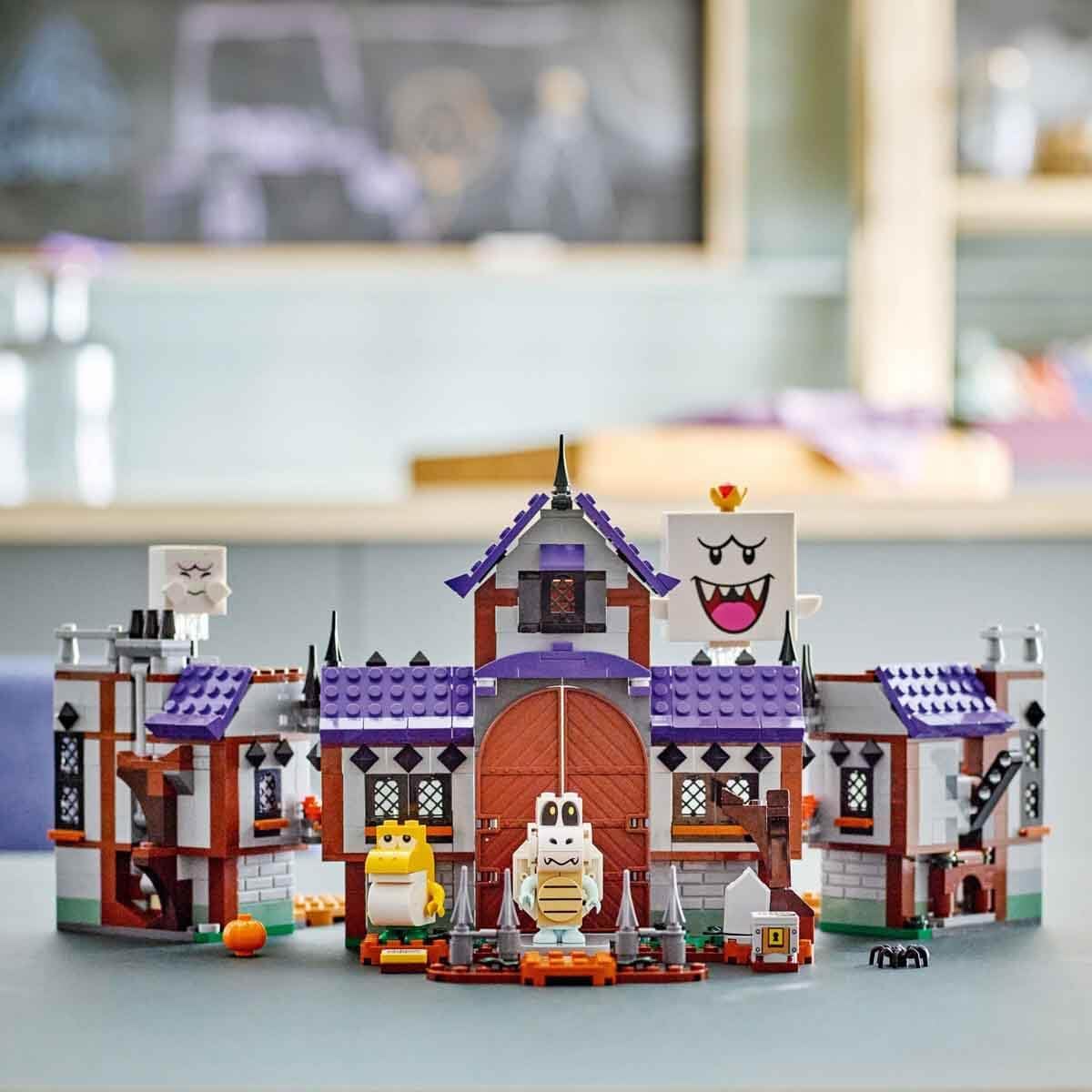LEGO® | Super Mario: King Boo's Haunted Mansion (71436)