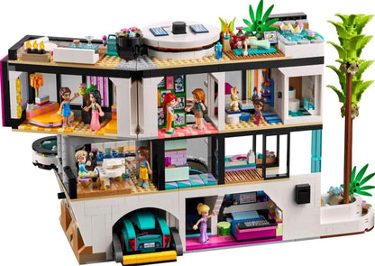 LEGO® | Friends: Andrea's Modern Mansion (42639)