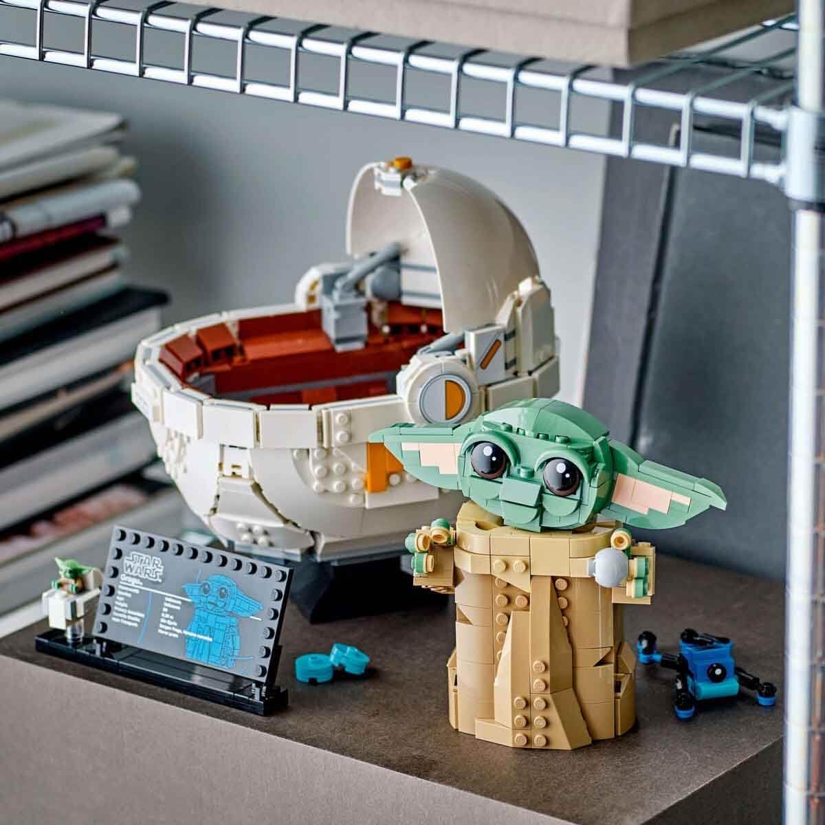 LEGO® | Star Wars: Grogu with Hover Pram (75403)