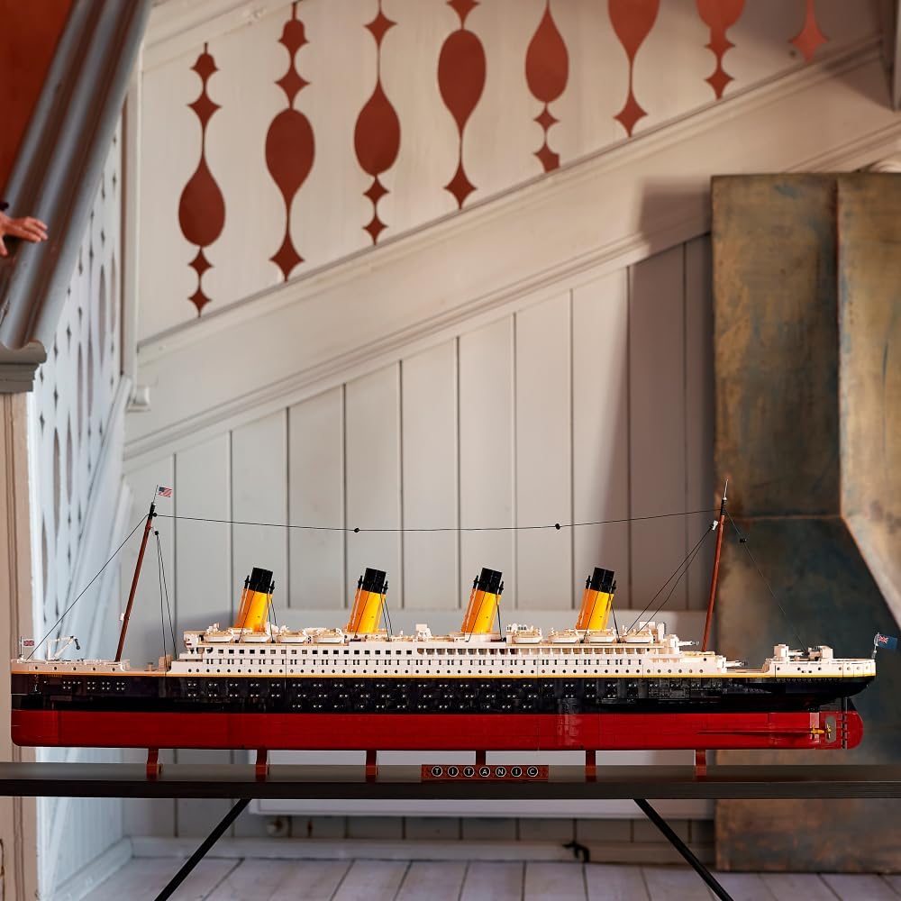 LEGO® | Exclusive, Icons: Titanic (10294)