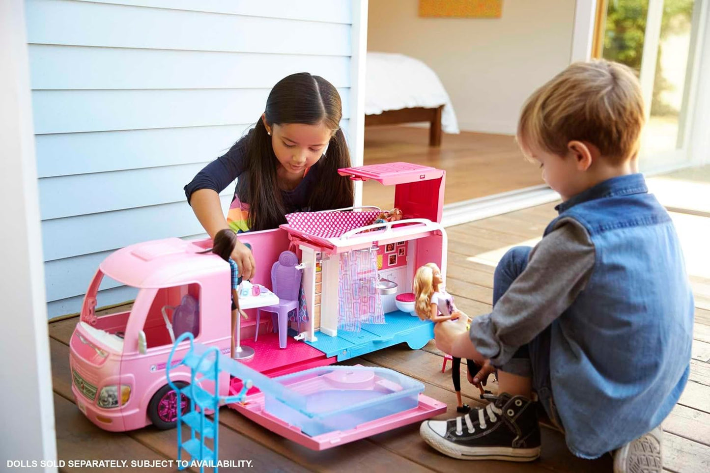 Barbie: Camper Van
