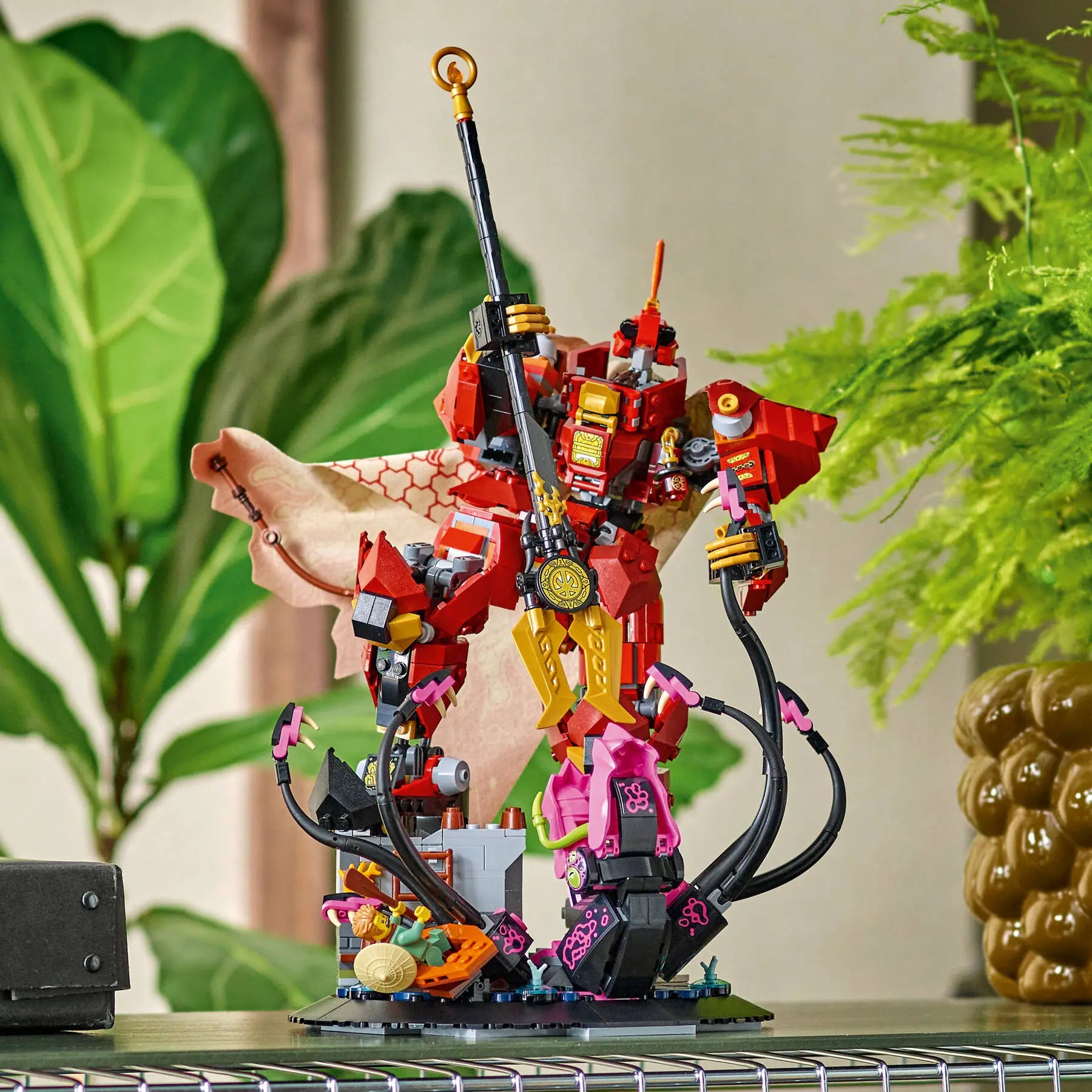 LEGO® | Ninjago: The Fire Knight Mech (71846)