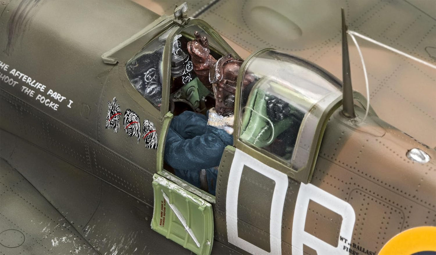 Revell: Spitfire Mk.II "Aces High" Iron Maiden Gift Set 1:32