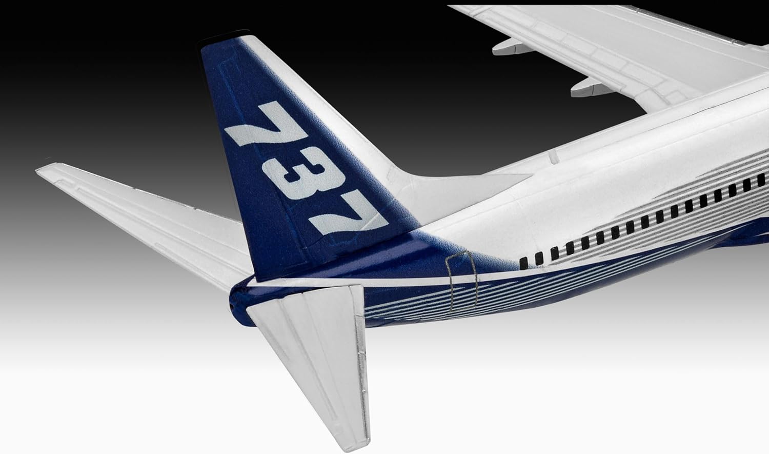 Revell: Boeing 737-800 1:288