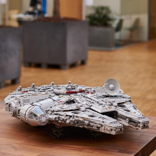 LEGO® | Star Wars: Millennium Falcon (75192)