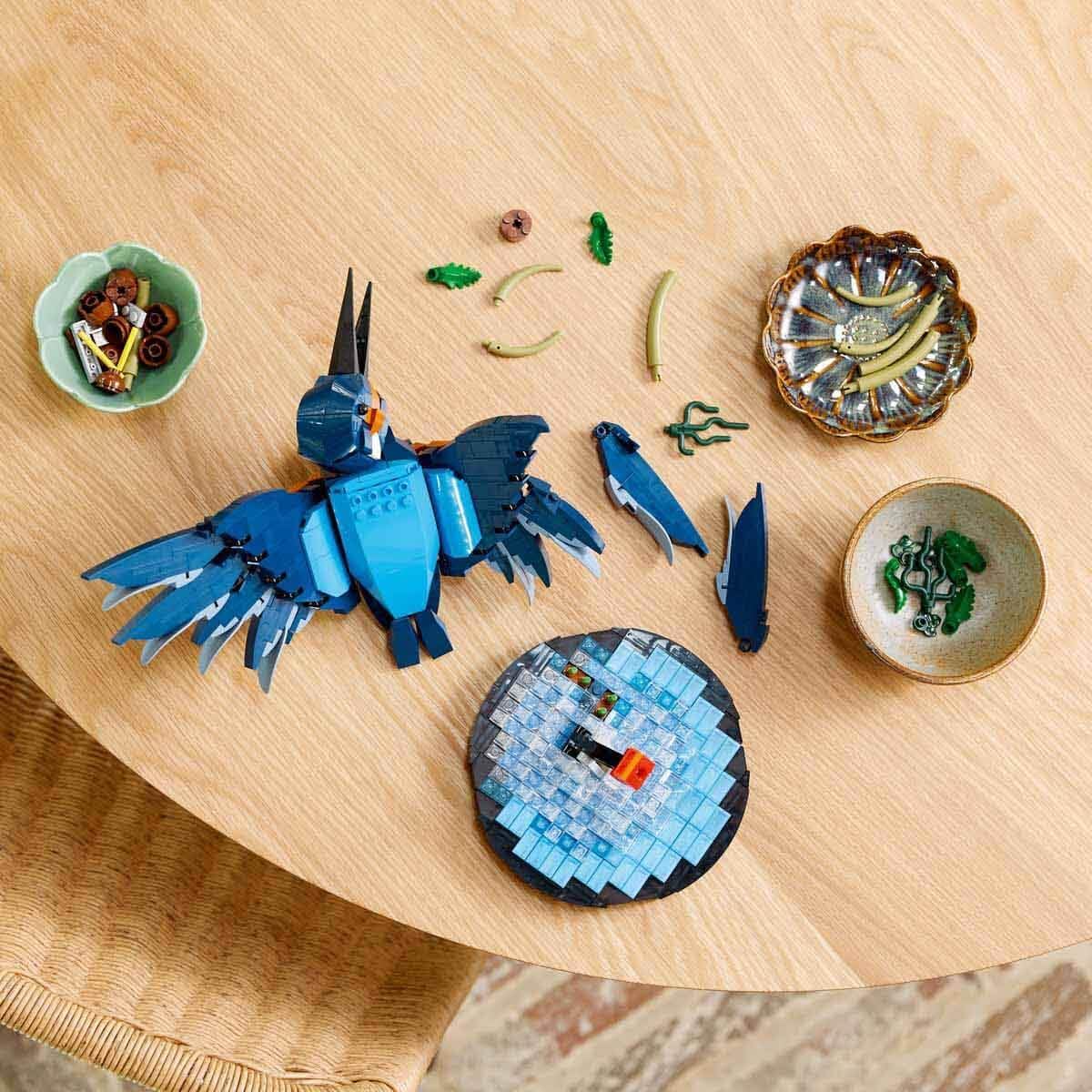 LEGO® | Icons: Kingfisher Bird (10331)
