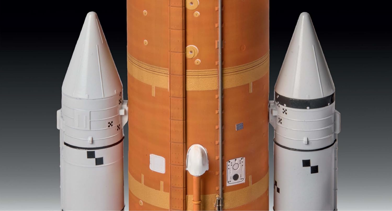 Revell: NASA Artemis Space Launch System (SLS) 1:144