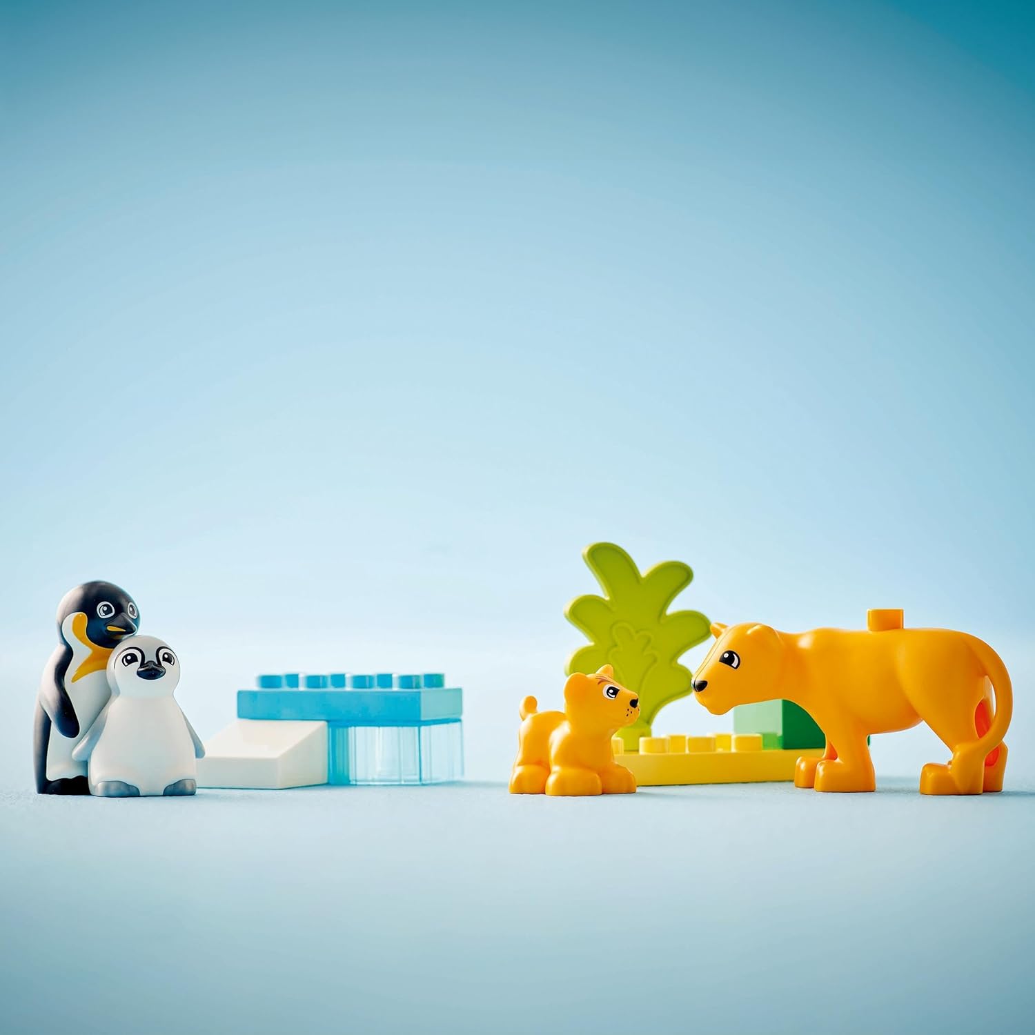 LEGO® | DUPLO: Wild Animal Families - Penguins & Lions (10442)