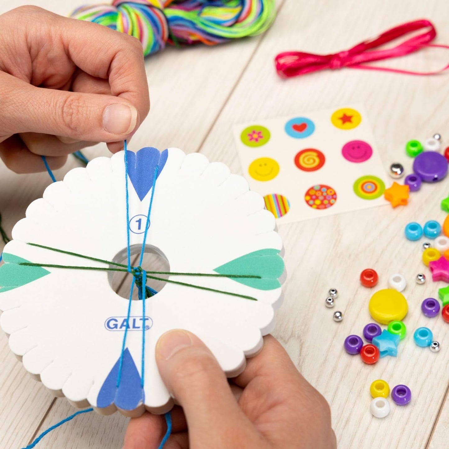 Friendship Bracelets (Galt)