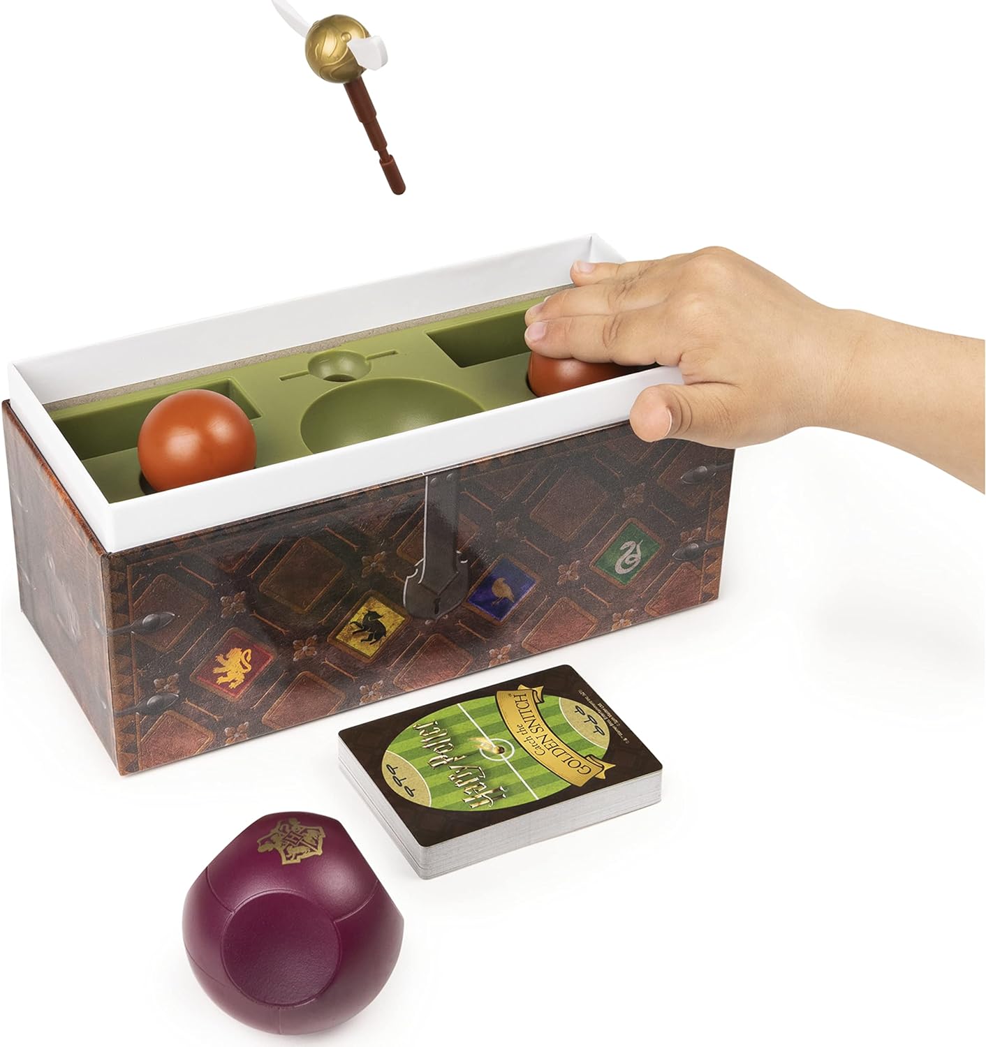 Harry Potter: Catch the Snitch Board Game