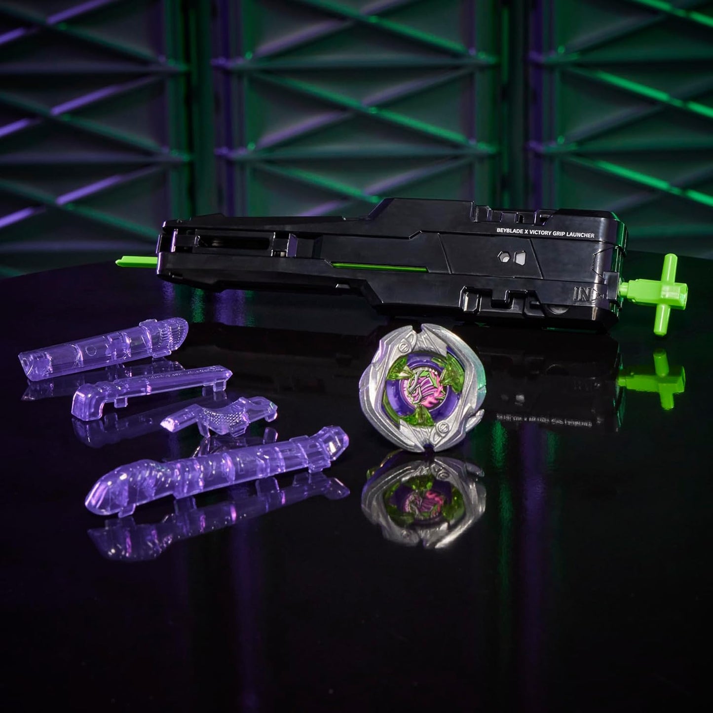Beyblade X Victory Grip Launcher Set