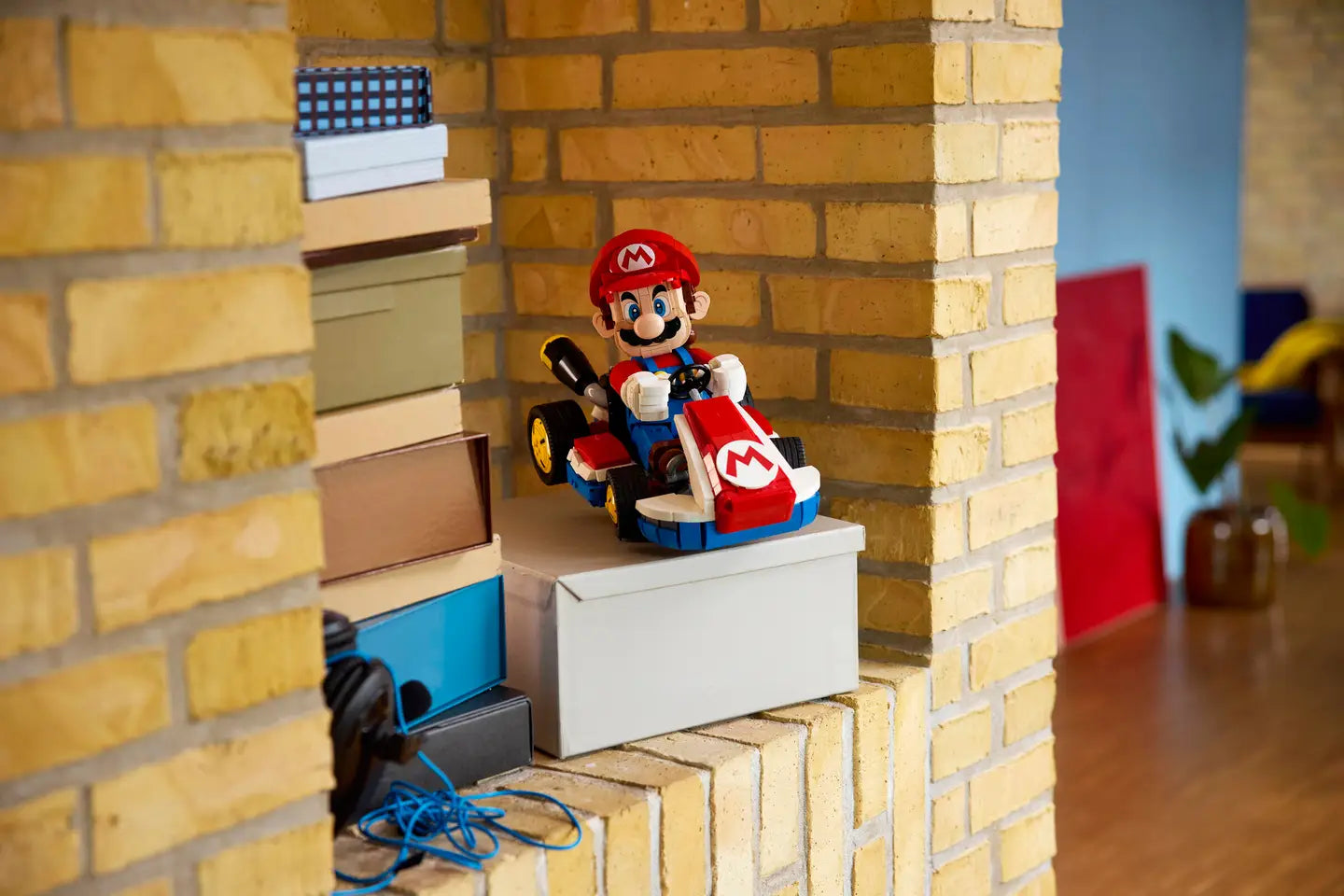 LEGO® Super Mario™ | Mario & Standard Kart (72037)