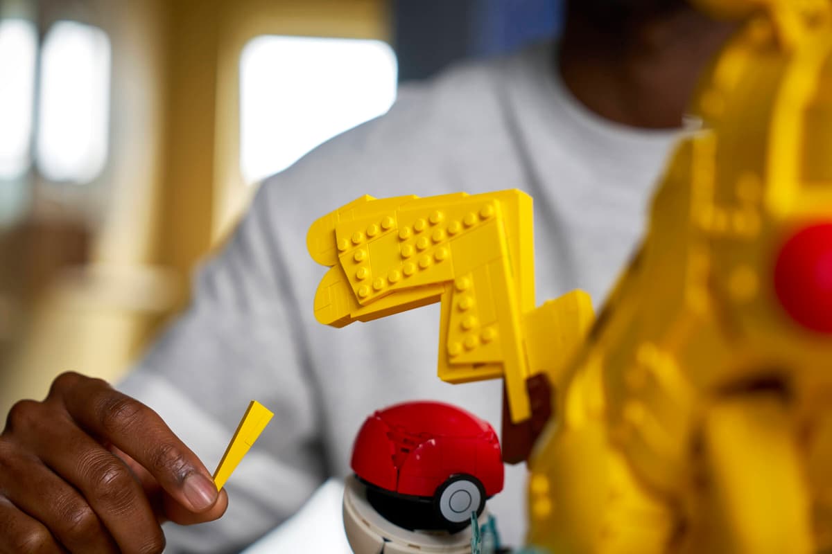 LEGO® | Pokémon: Pikachu and Poké Ball (72152)