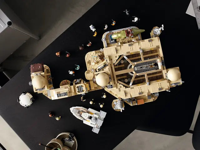 LEGO® | Star Wars: Mos Eisley Cantina (75290)