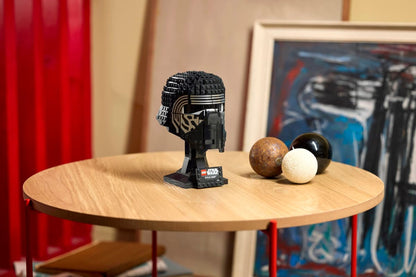 LEGO® | Star Wars: Kylo Ren™ Helmet (75415)