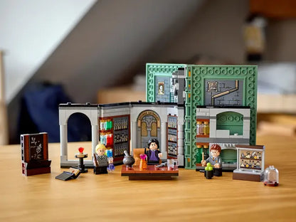 LEGO® | Harry Potter: Hogwarts Moment Potions Class (76383)