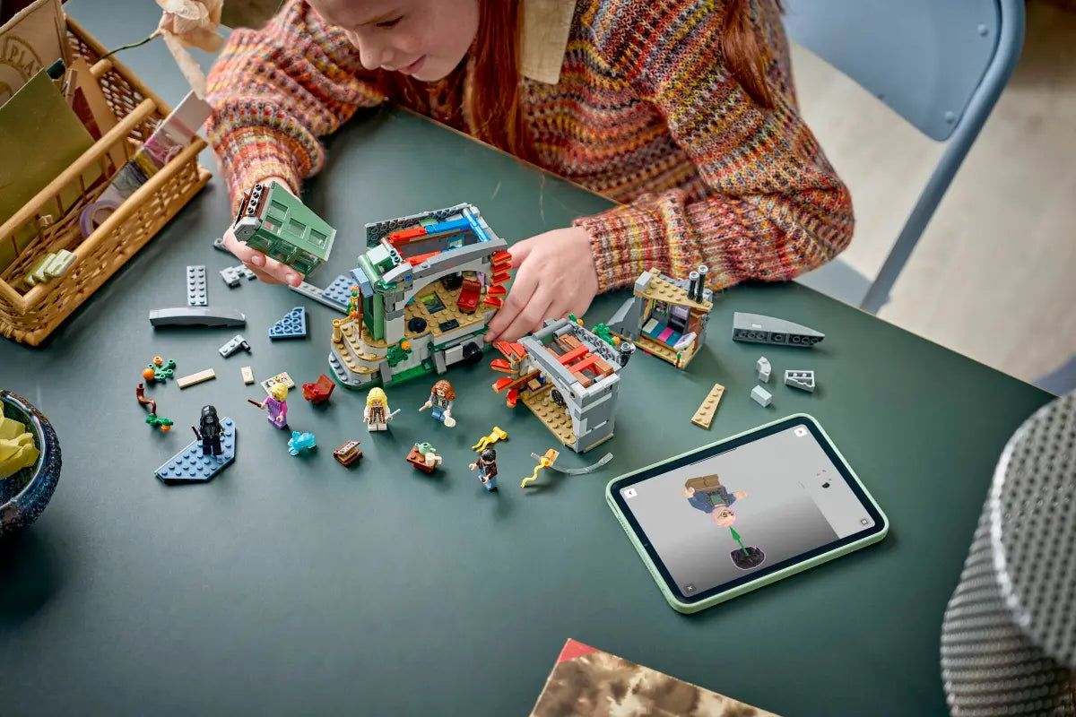 LEGO® | Harry Potter: Luna Lovegood's House (76467)