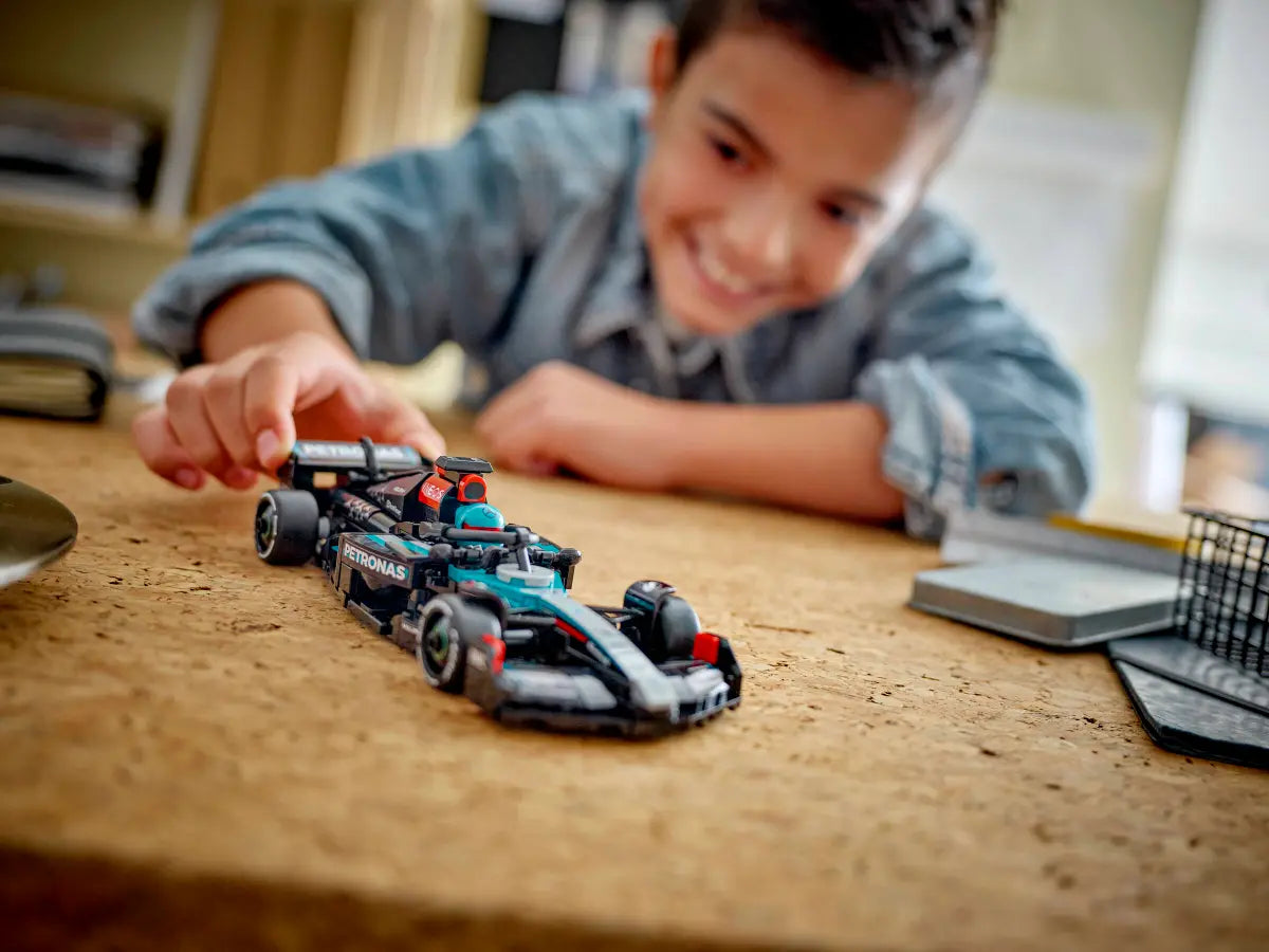 LEGO® | Speed Champions: Mercedes-AMG F1 W15 Race Car (77244)