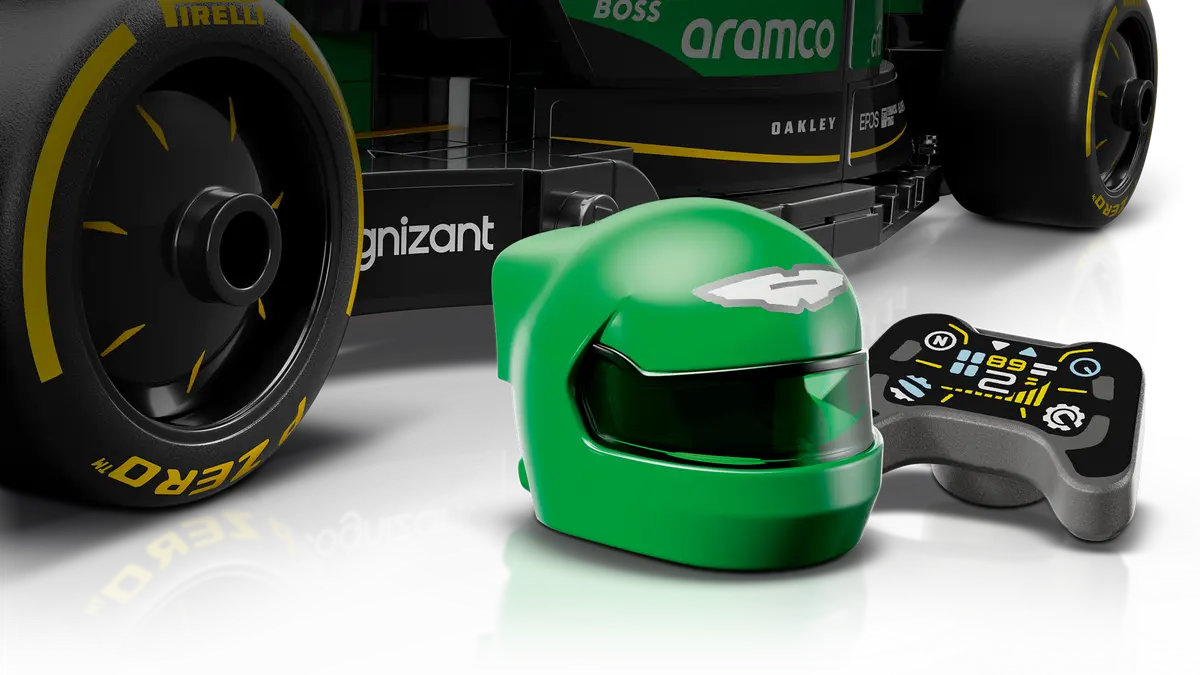 LEGO® | Speed Champions: Aston Martin Aramco F1 AMR24 Race Car (77245)