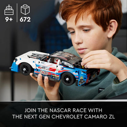 LEGO® | Technic: NASCAR Chevrolet (42153)