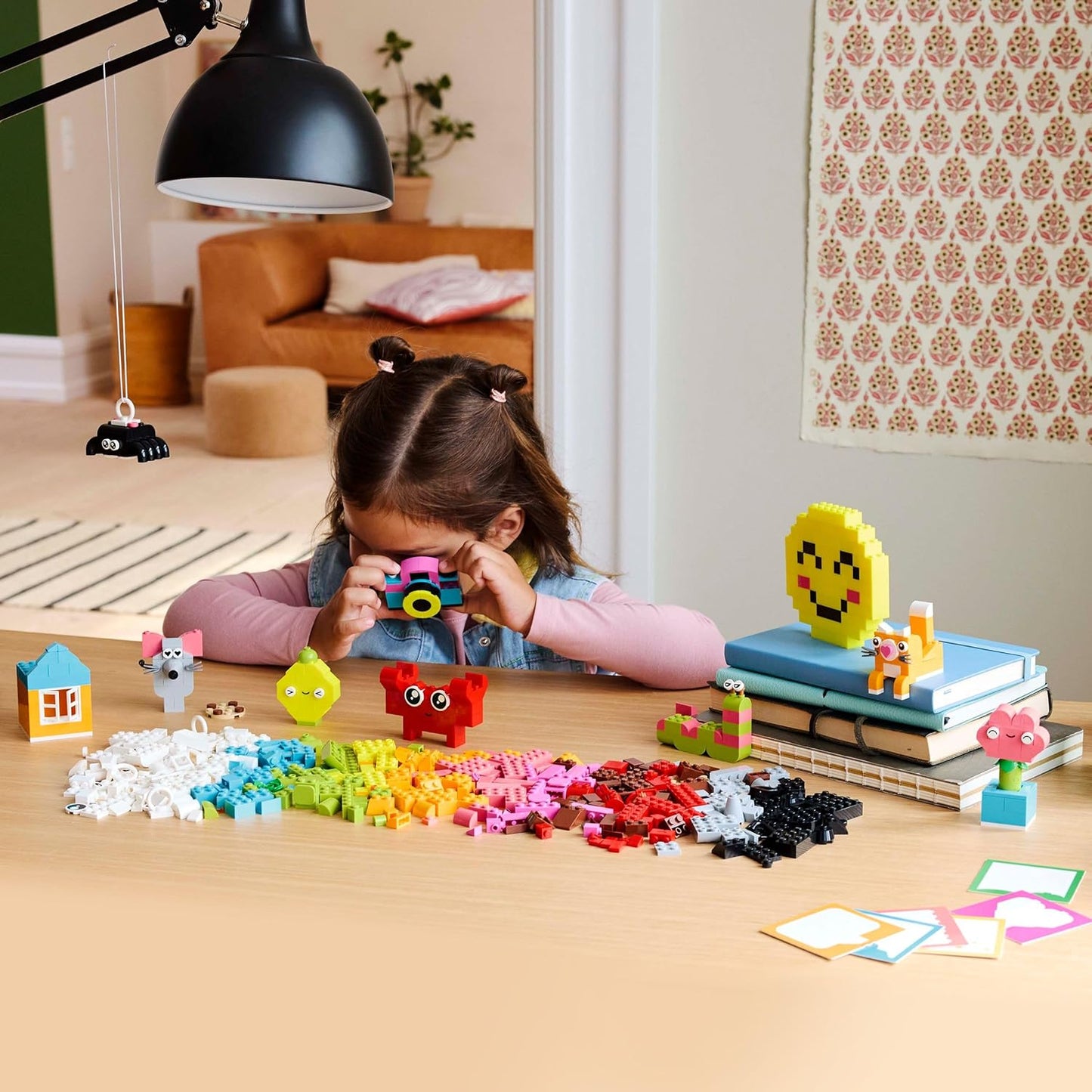 LEGO® | Classic: Creative Happy Box (11042)