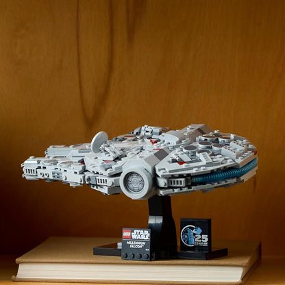 LEGO® | Star Wars: Millennium Falcon (75375)