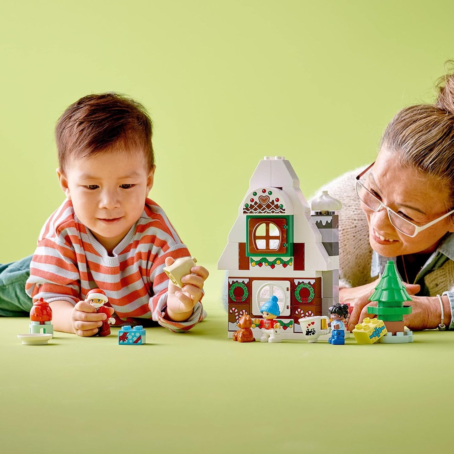 LEGO® | DUPLO: Santa's Gingerbread House (10976)