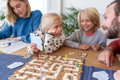 Labyrinth Board Game