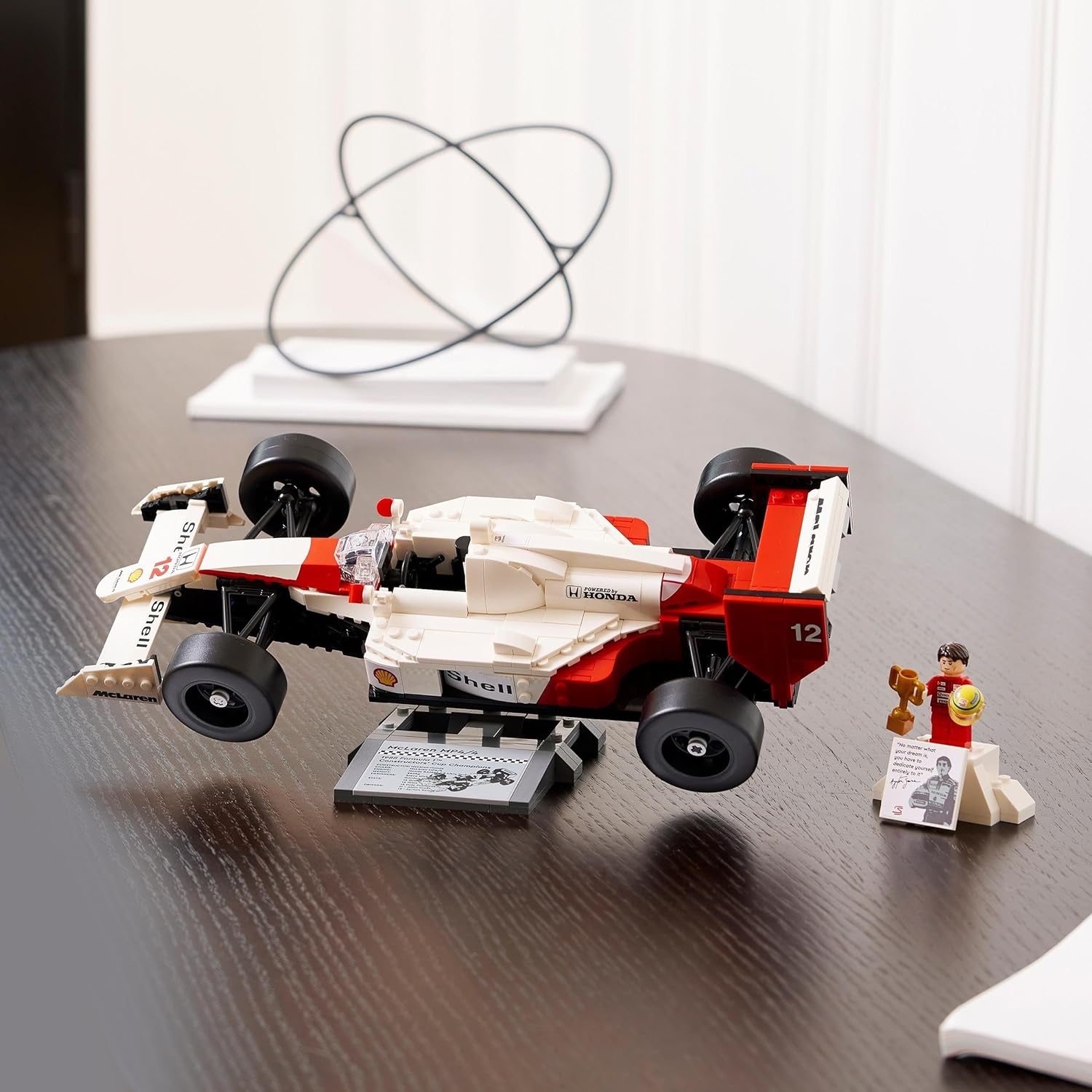 LEGO® | Icons: McLaren MP4/4 & Ayrton Senna (10330)