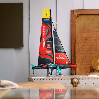 LEGO® | Technic: Emirates Team New Zealand AC75 Yacht (42174)