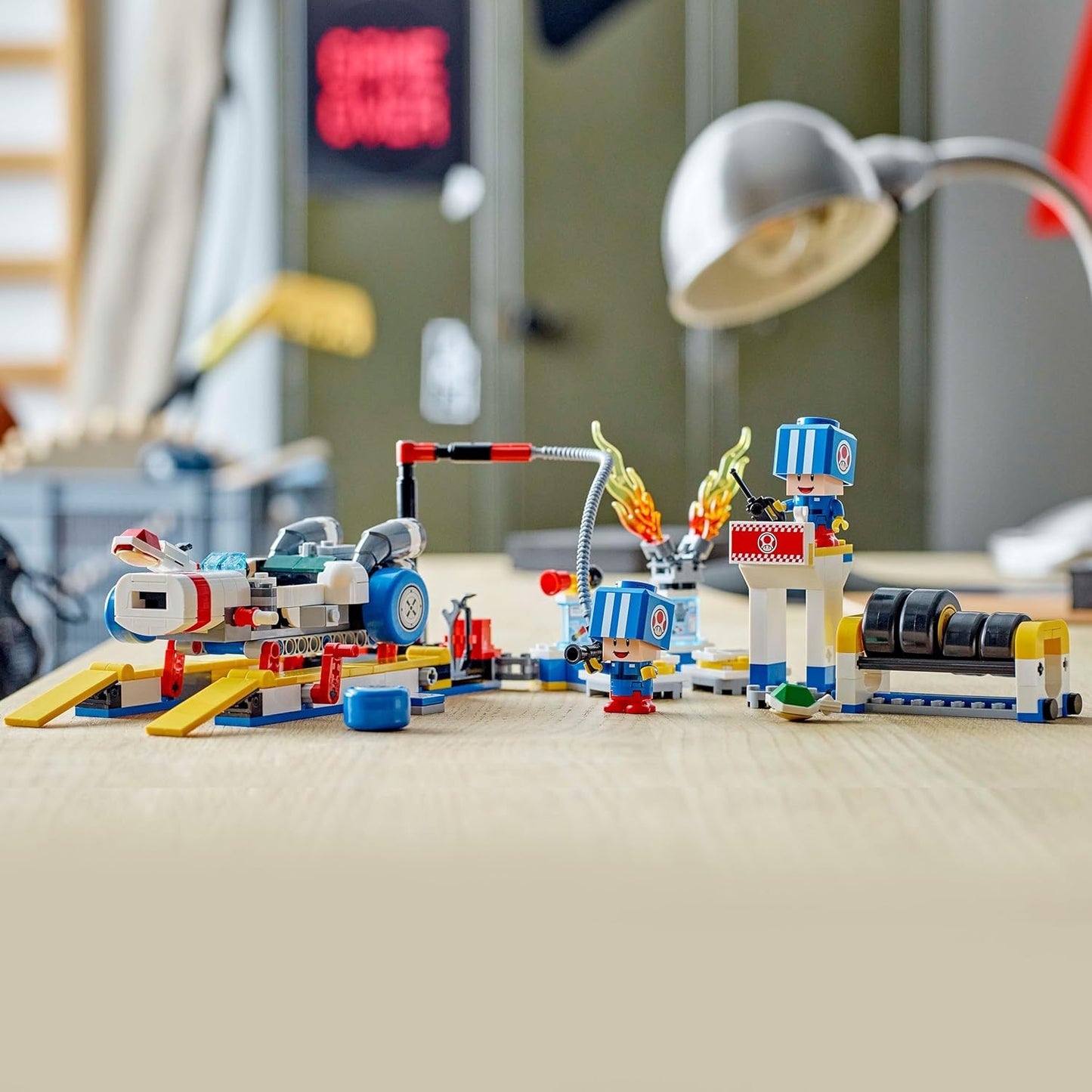 LEGO® | Mario Kart: Toad's Garage (72035)