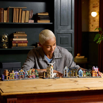 LEGO® | Harry Potter: Diagon Alley Wizarding Shops (76444)