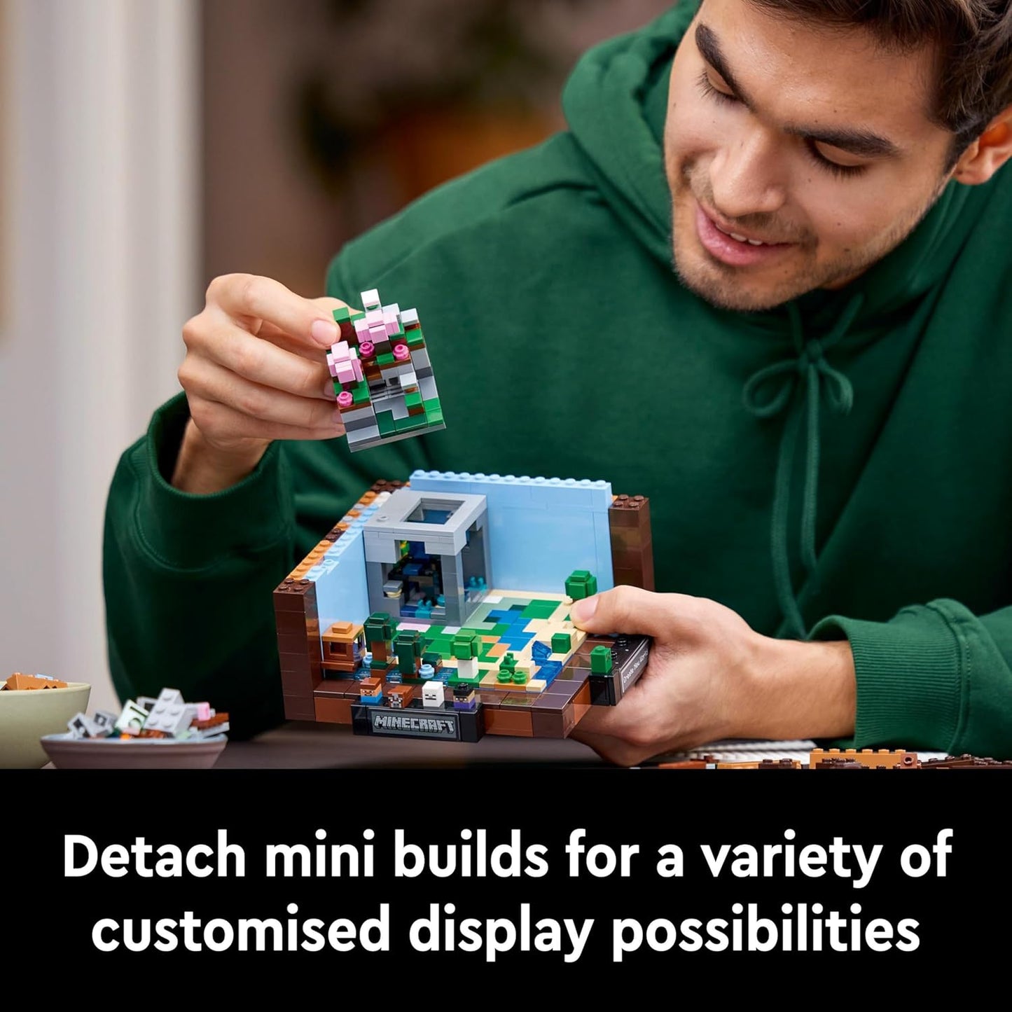 LEGO® | Minecraft: The Crafting Table(21265)