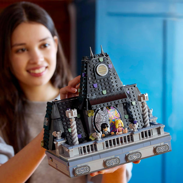 LEGO® | Wednesday: Wednesday & Enid's Dorm Room (76781)