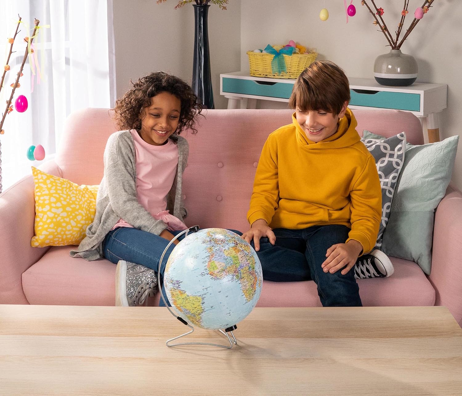 Ravensburger World Globe On V Stand 540pc 3D Puzzle