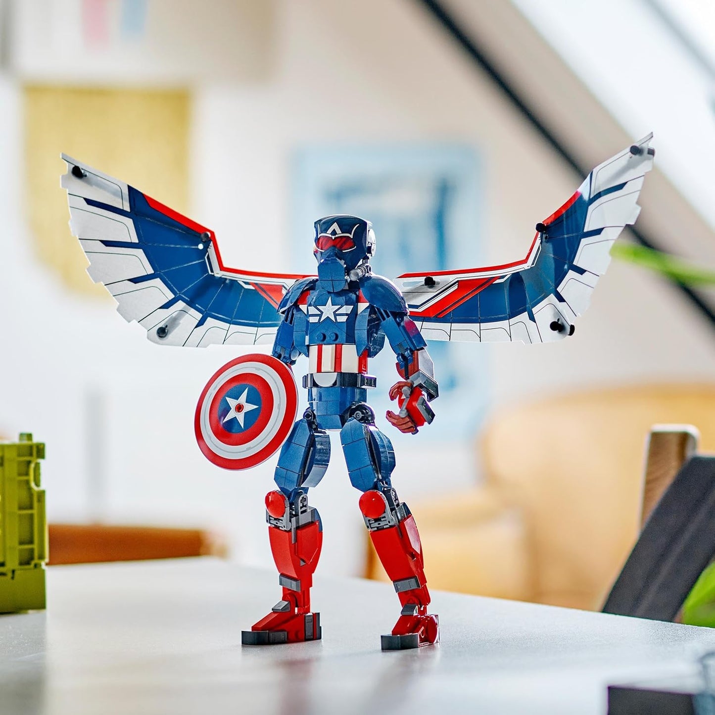 LEGO® | Marvel: New Captain America Construction Figure (76296)
