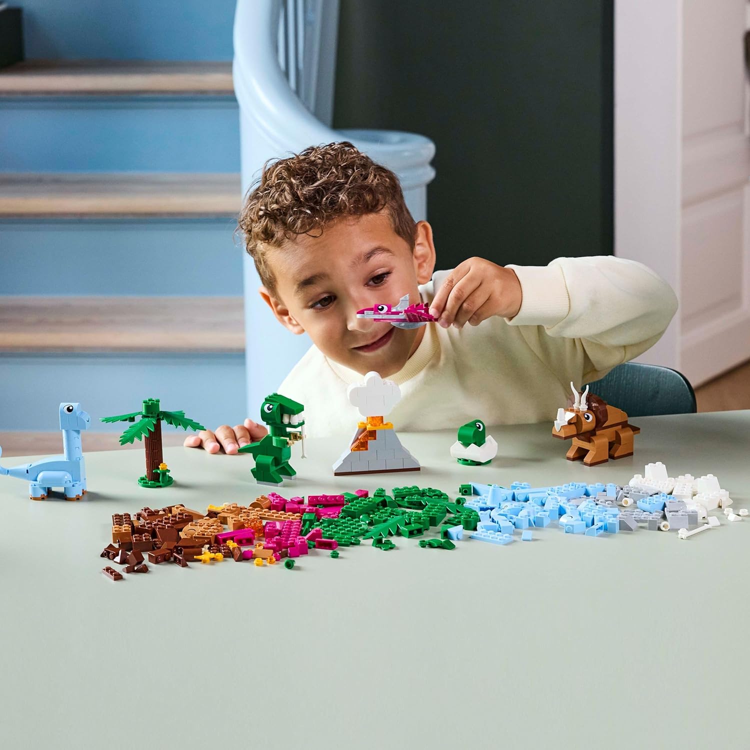 LEGO® | Classic: Creative Dinosaurs (11041)