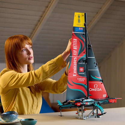 LEGO® | Technic: Emirates Team New Zealand AC75 Yacht (42174)