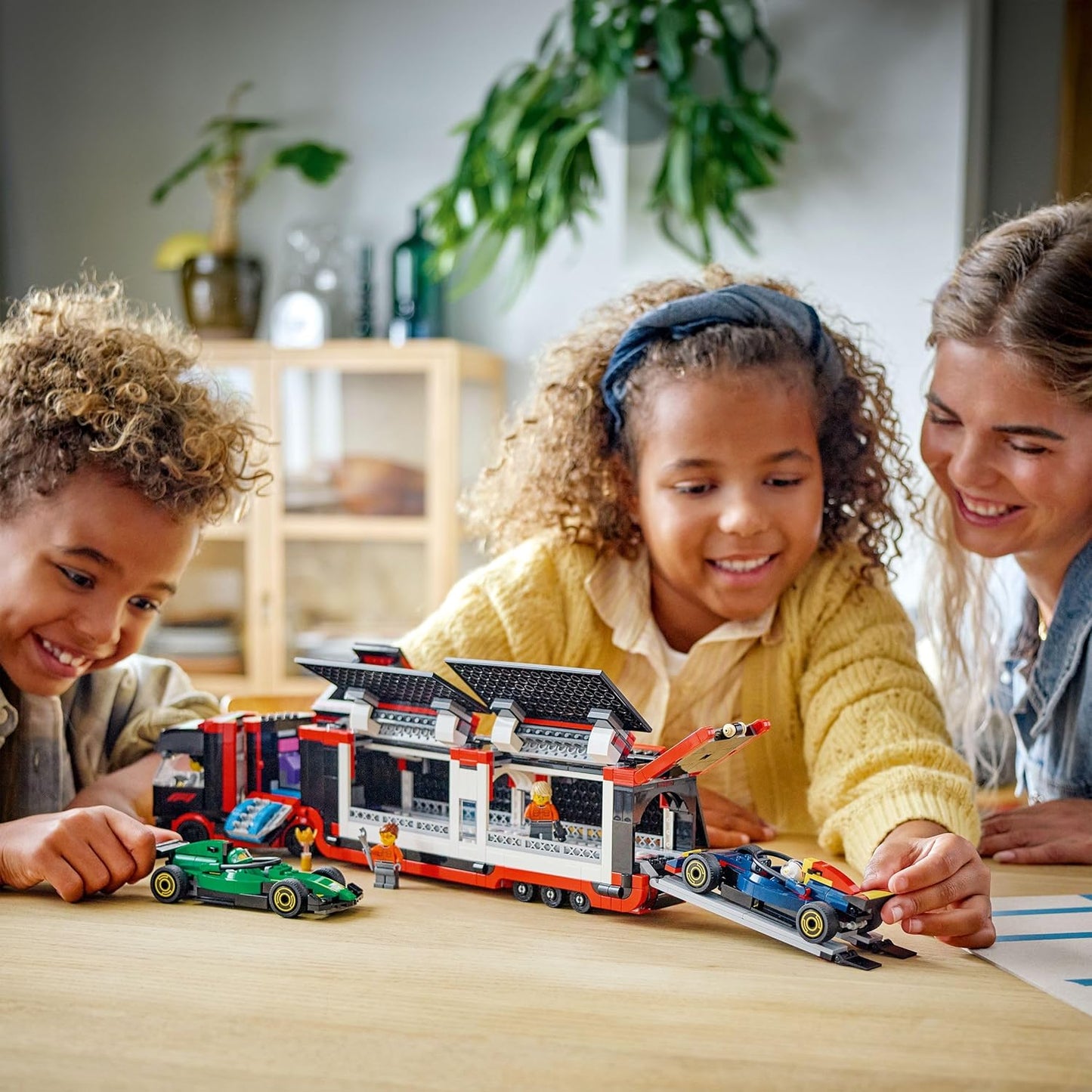 LEGO® | City: F1 Truck with RB20 & AMR24 F1 Cars (60445)