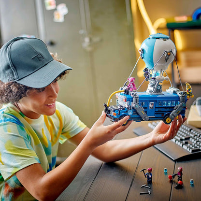 LEGO® | Fortnite: Battle Bus (77073)