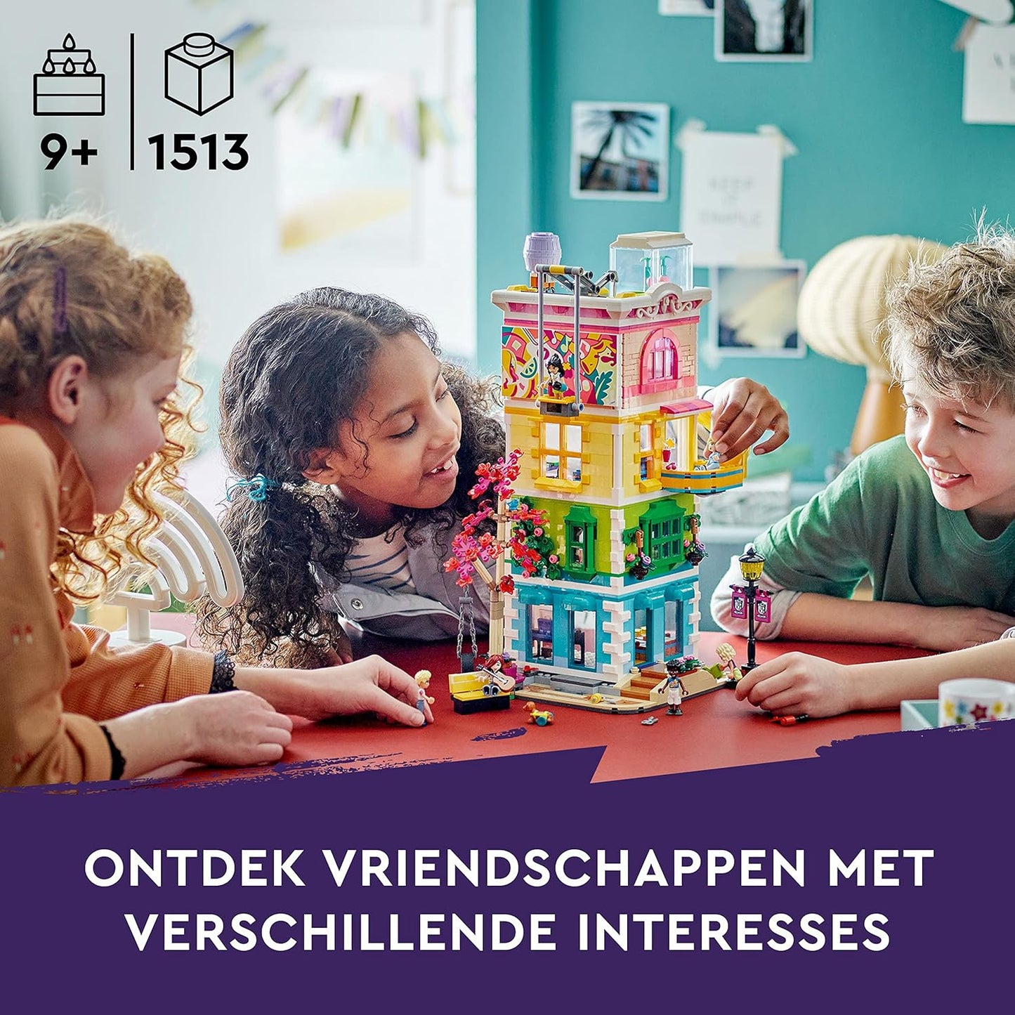 LEGO® | Friends: Heartlake City Community Centre Modular Centre (41748)
