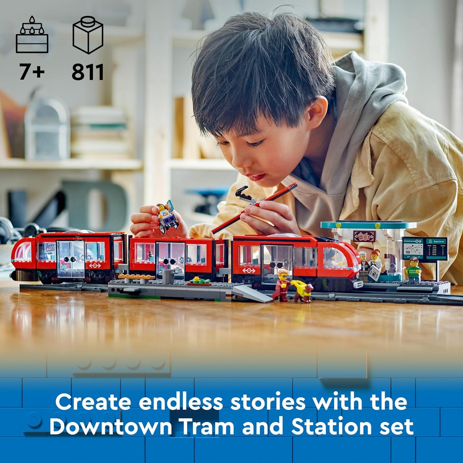 LEGO® | City: Downtown Streetcar and Station (60423)