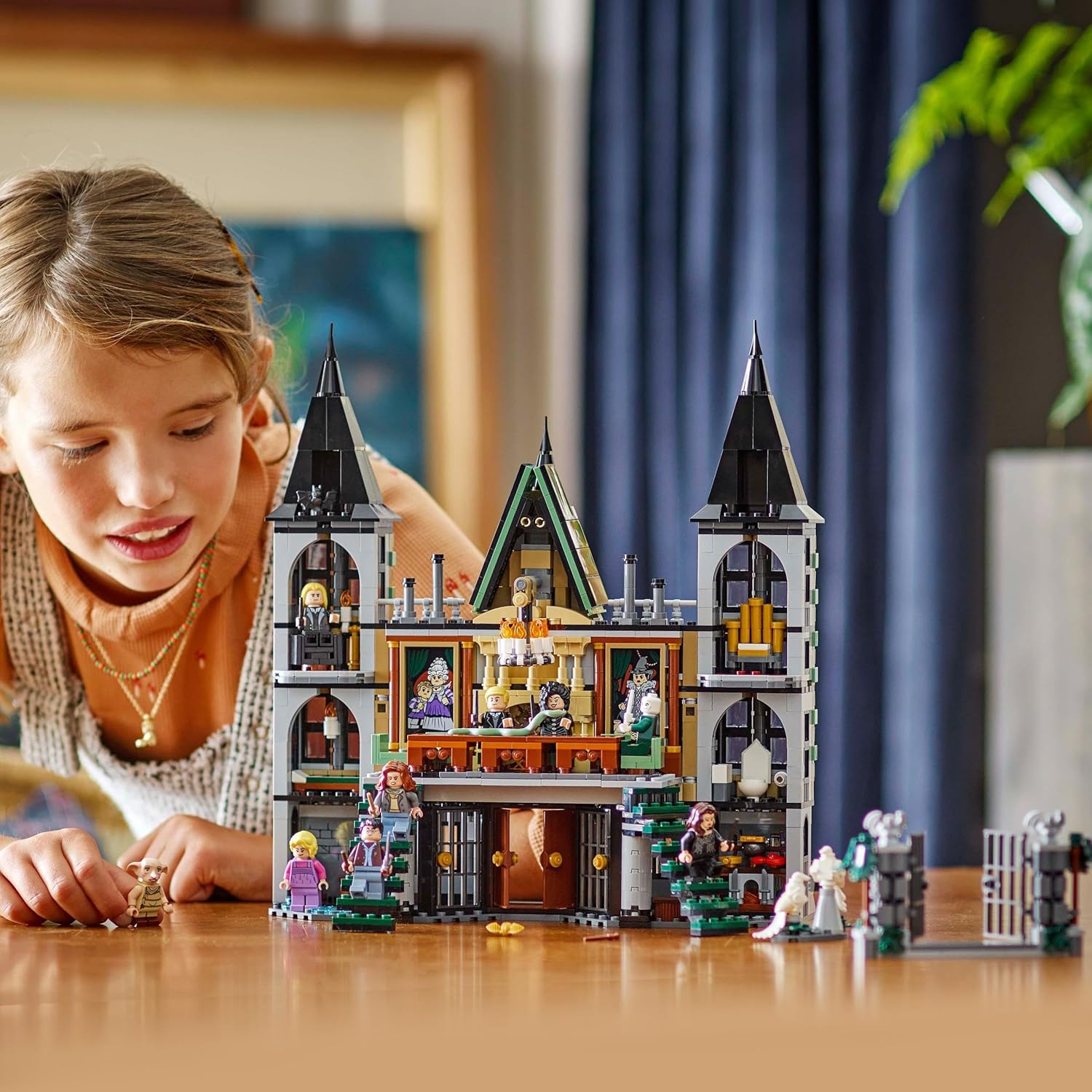 LEGO® | Harry Potter: Malfoy Manor (76453)