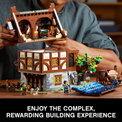 LEGO® | Ideas: Medieval Blacksmith (21325)