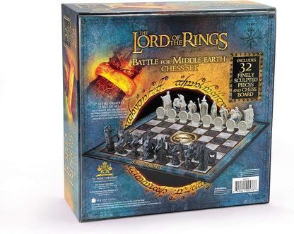 The Lord of the Rings: Battle for Middle-earth Chess Set