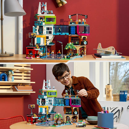 LEGO® | City: Downtown (60380)